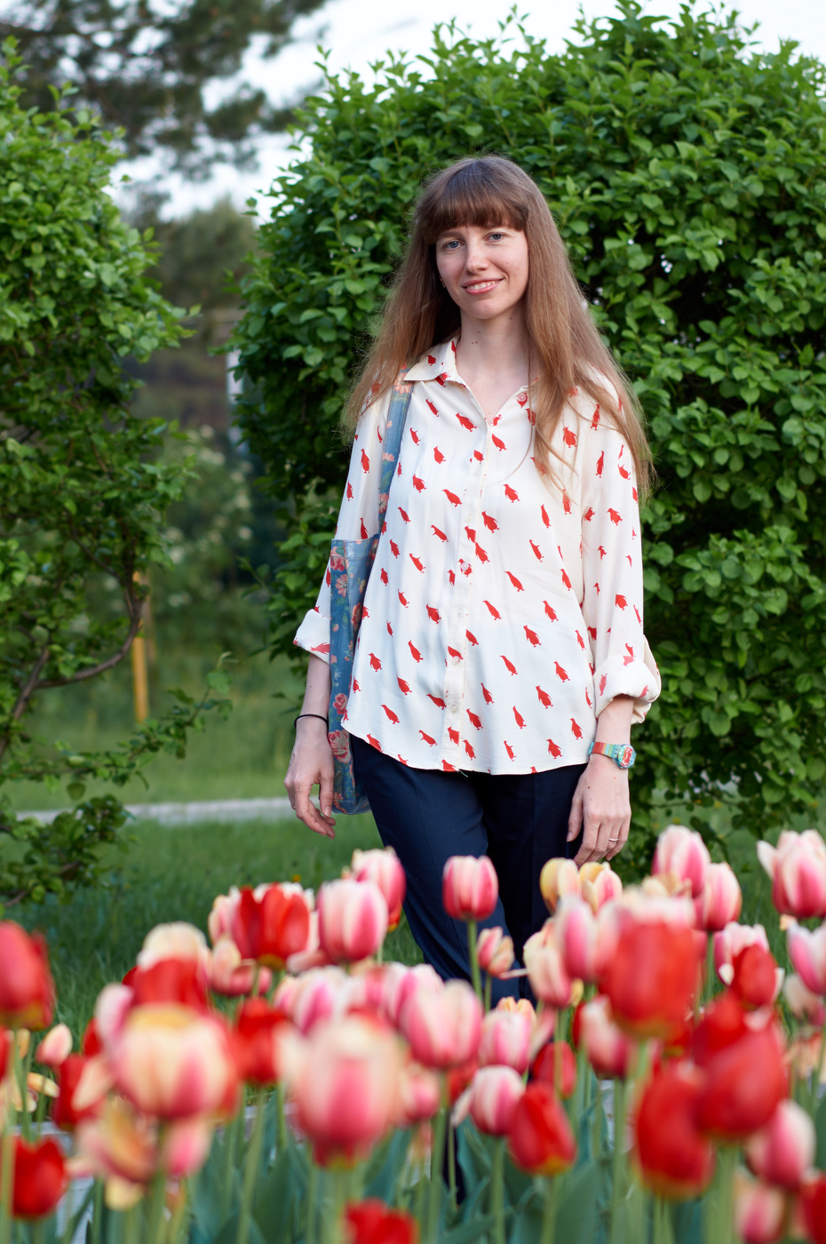 Das Mädchen im Garten