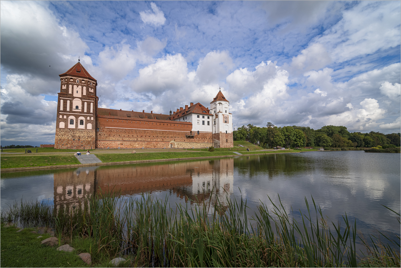 Mir Castle
