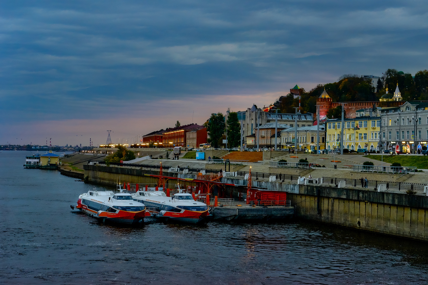 An einem Liegeplatz.