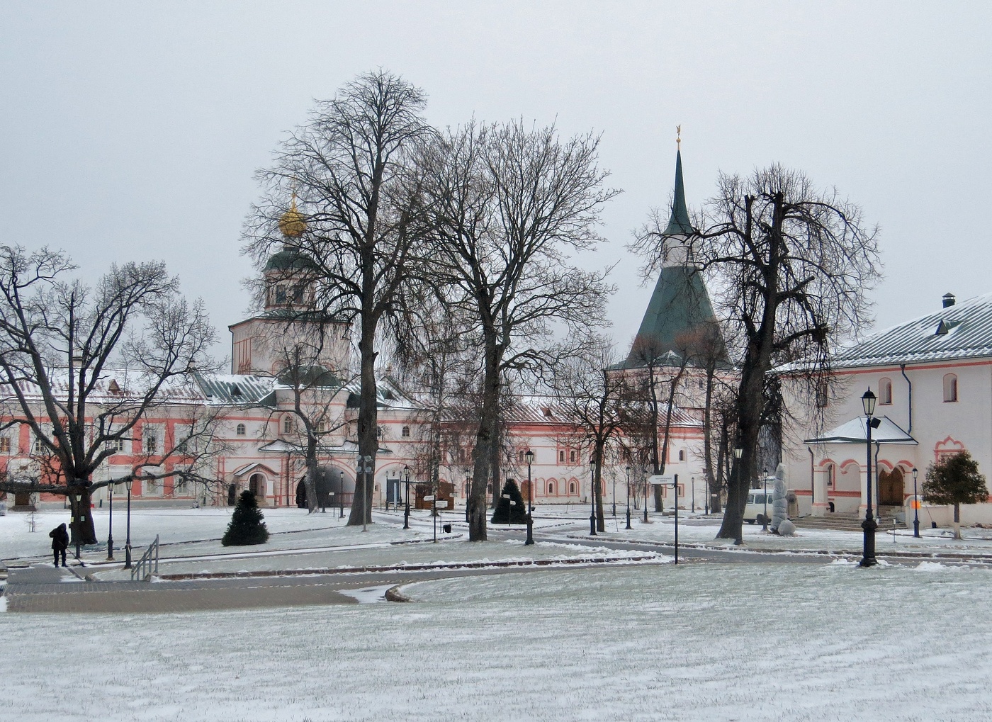 Überwiegend bewölkt