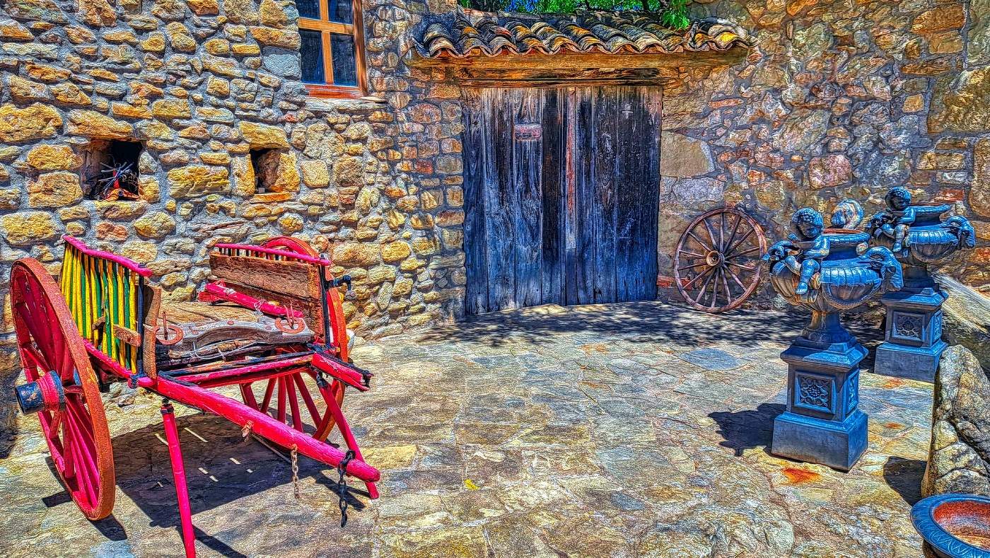 Rocafort de Bages - detall patí - Bages