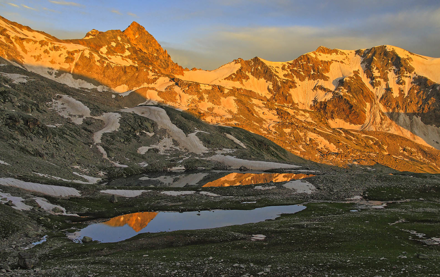 Sonnenuntergang in den Bergen