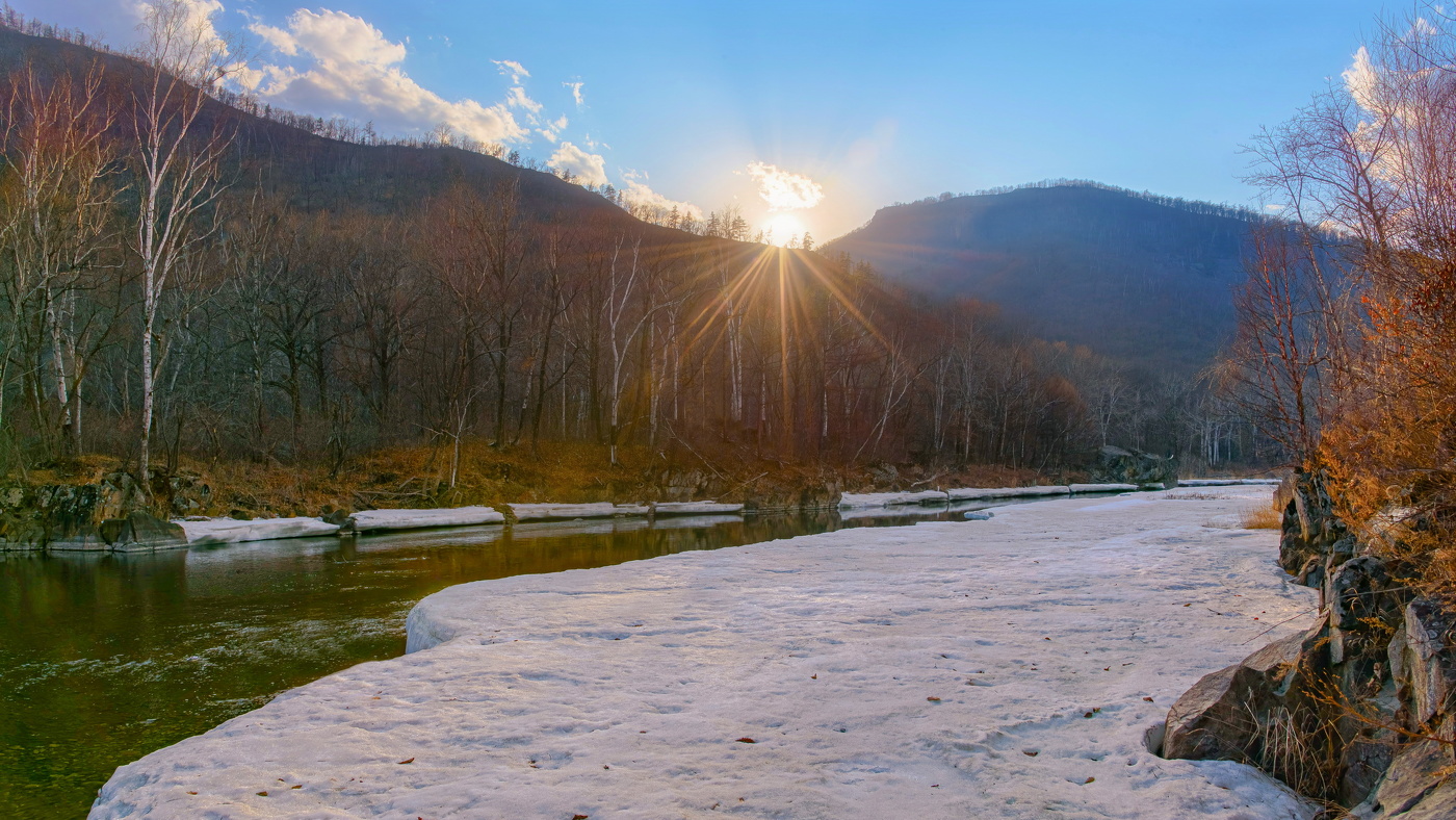 April Sonnenuntergang