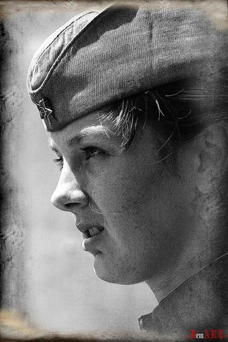 Der Krieg ist nicht das Gesicht einer Frau?