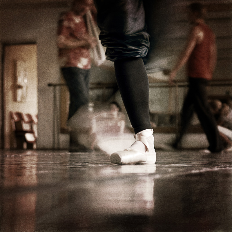 Pas de Bourrée [padabure]