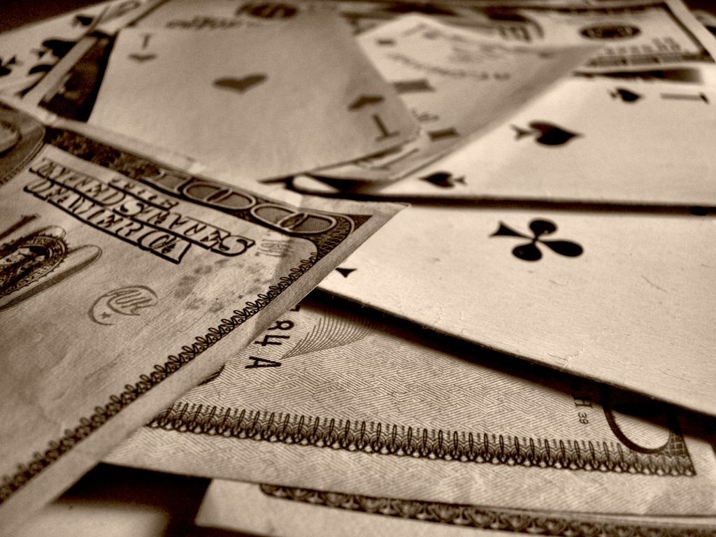 Karten und Geld