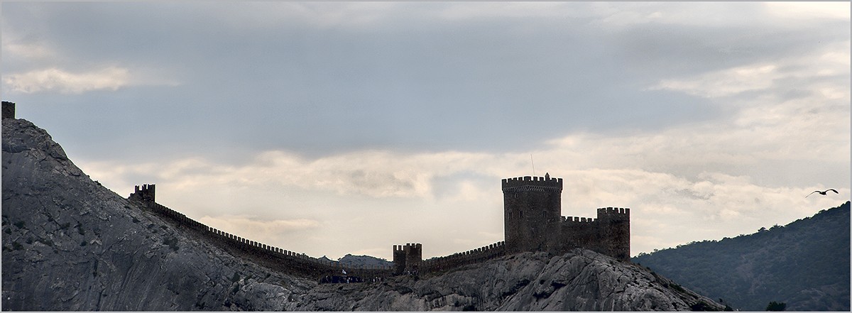 am unteren Rand des Himmels