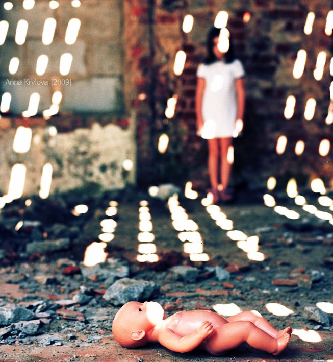 Anhören der Wind in einem verlassenen Haus (Teil 4)