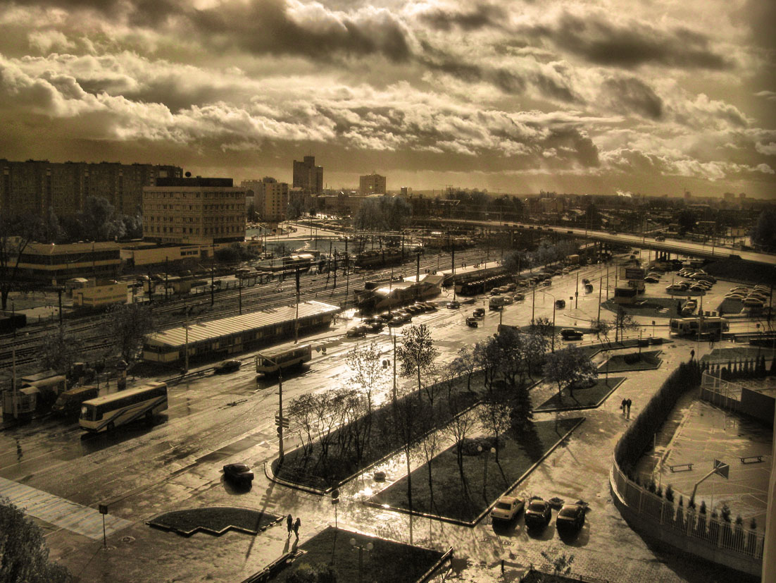 City nach regen (Sepia)