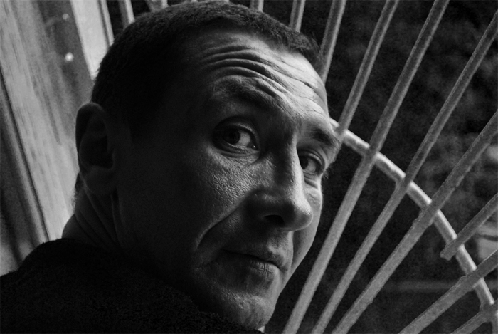 in einem verschlossenen