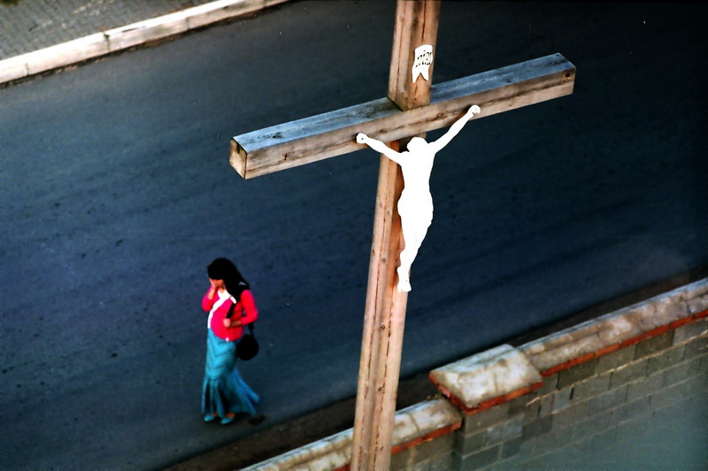 dzyaўchynka Pad kryzhom, chastka1