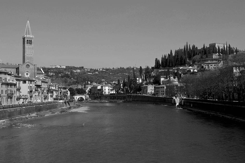 Über Fischerei auf die (in) der Etsch