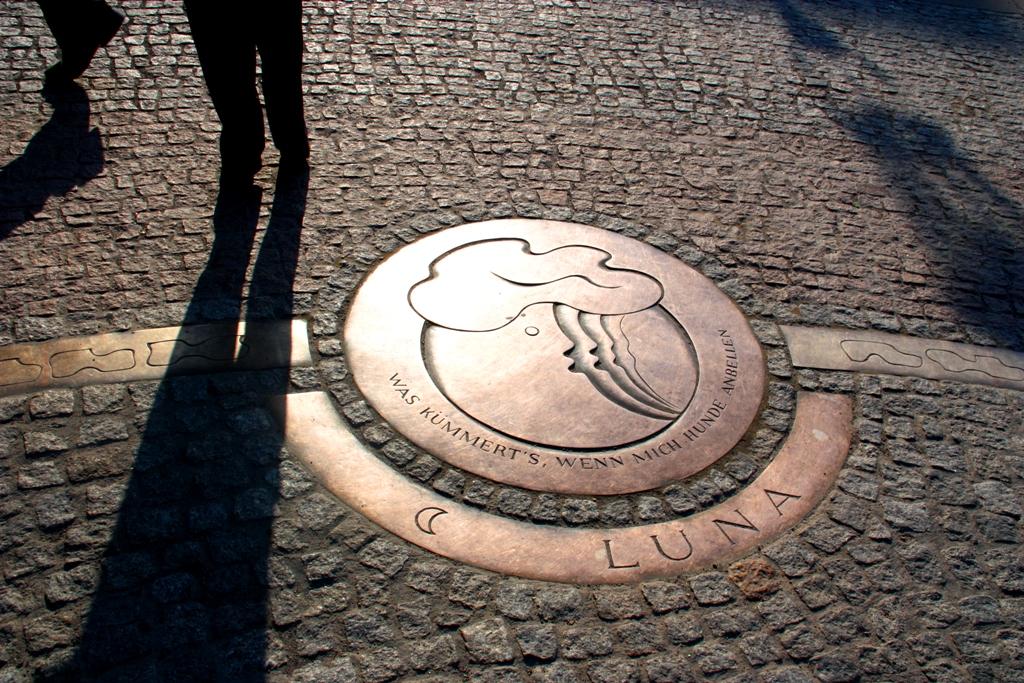 Die Spaziergänge nach DEM Mond