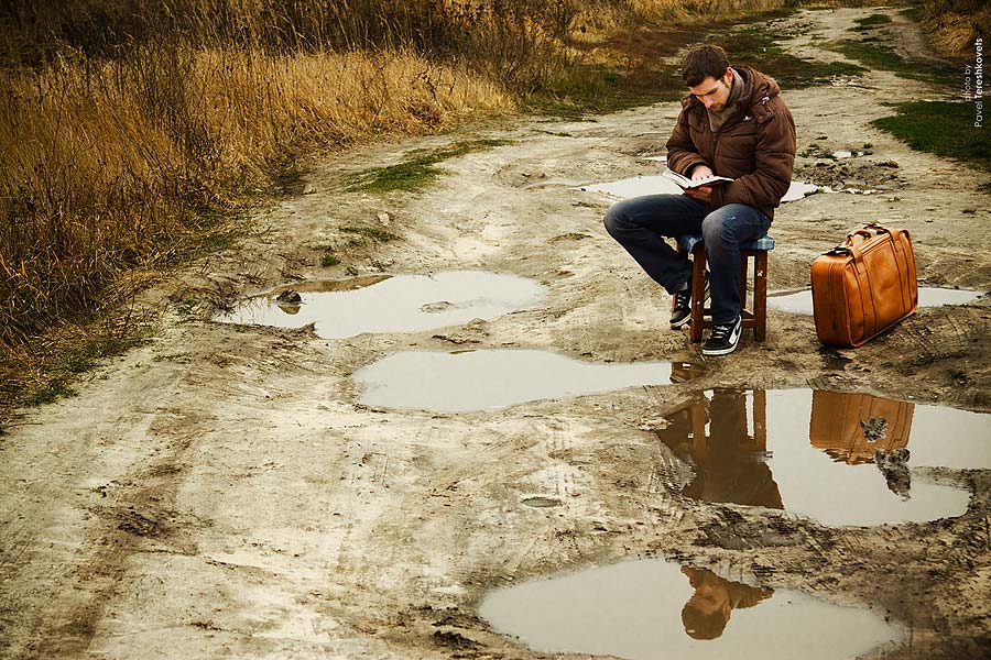 [Auf der Straße. Elektroprohladitelny Nagelprobe}