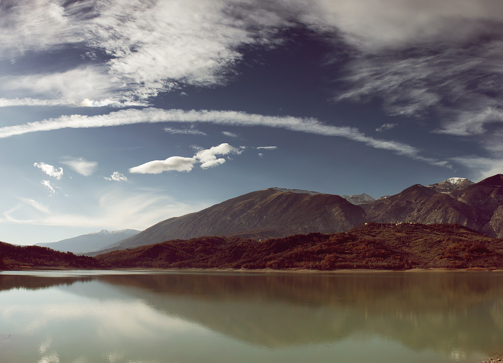 Regenbogen über den Abruzzen