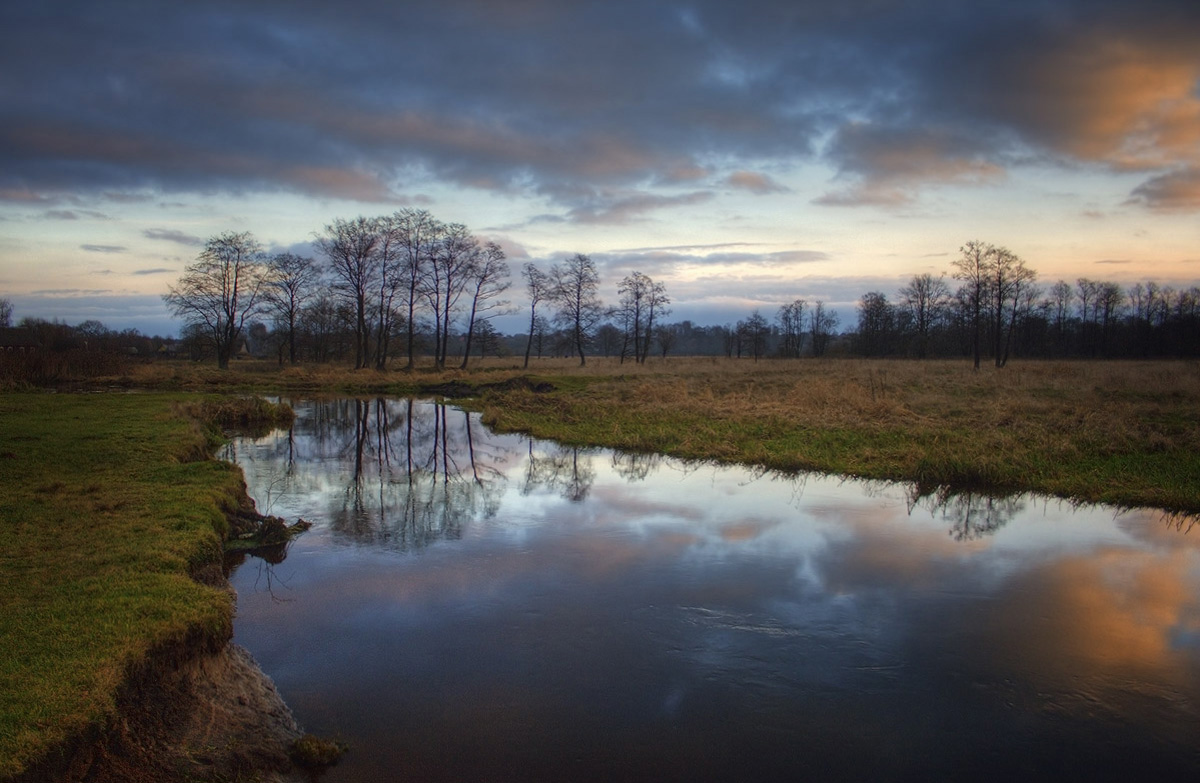 | Reflections plis |