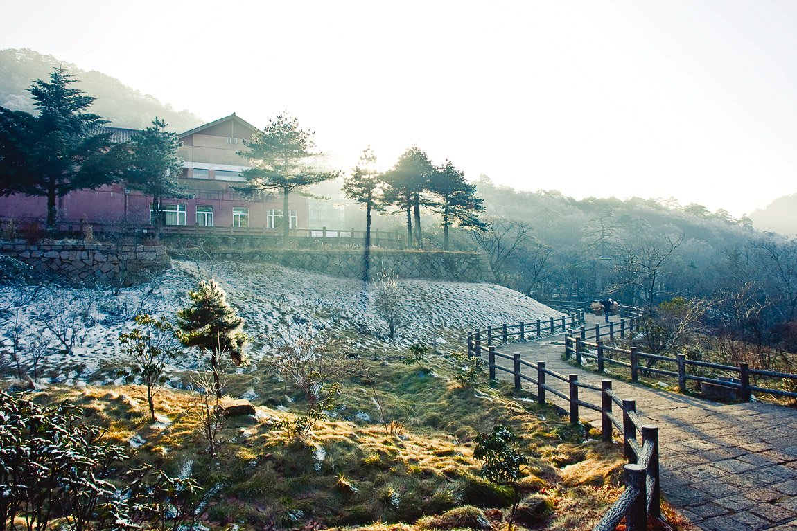 Dawn of the gelben Berge.