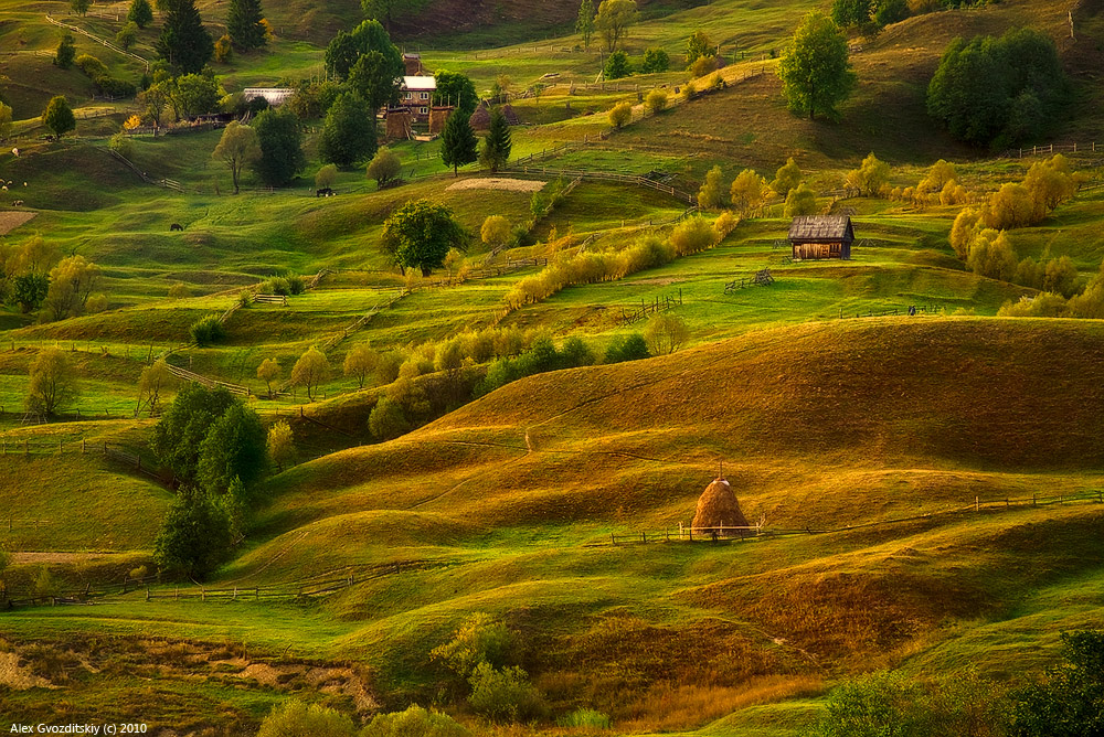 Die letzten Strahlen streicheln den Hängen der Karpaten-2