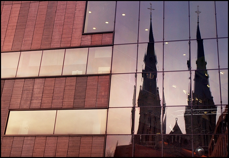 Eindhoven. Reflexion.