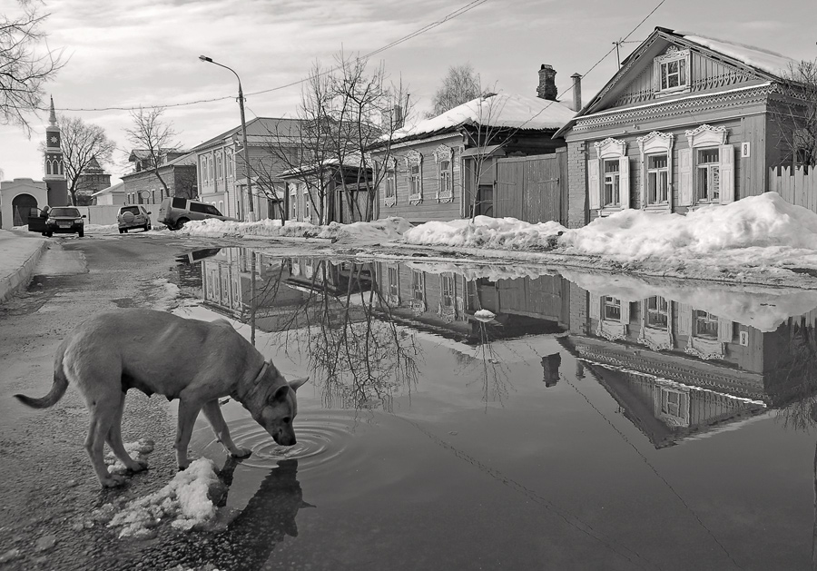 Frühling auf Zarechnaya Street