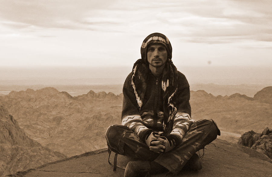 Mit höhenverstellbaren kommen Gleichgewicht (Selbstbildnis)