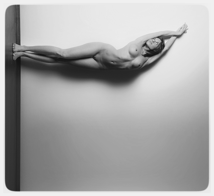 * Kopf neigen, um das Recht *