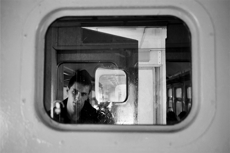 Wieder im Zug. The Hitcher.