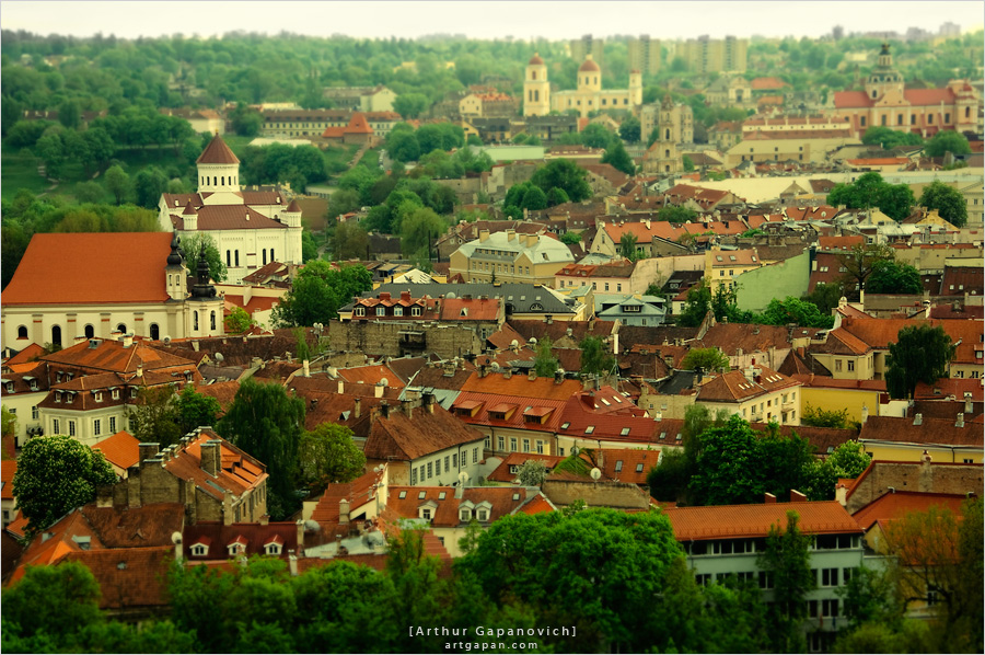 [ Vilnius ] *mult
