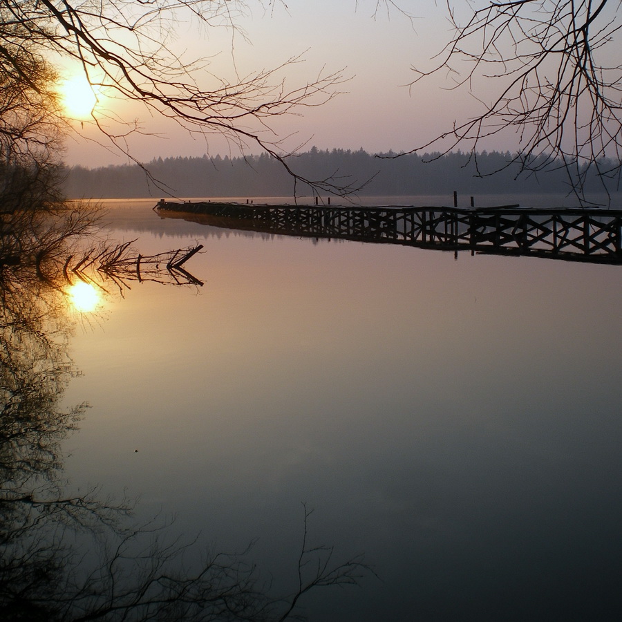 Leise, tihenko, ruhig ...