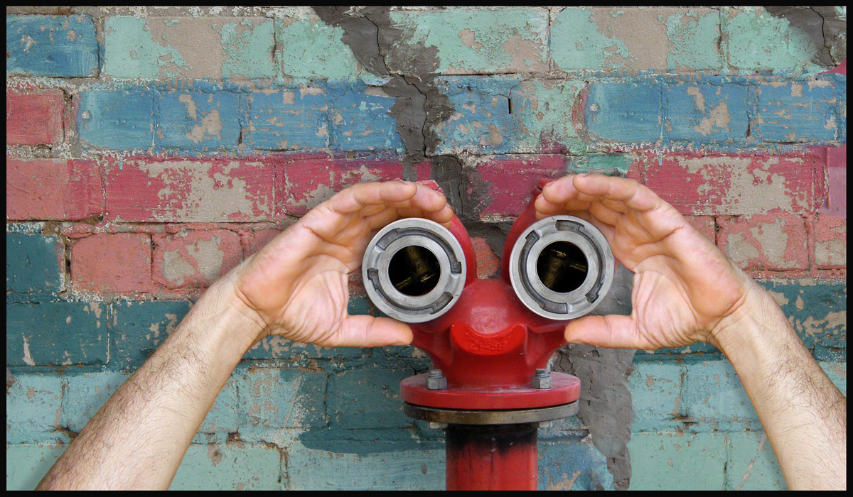 Leise! Kameraden Hinter uns beim Anschauen!