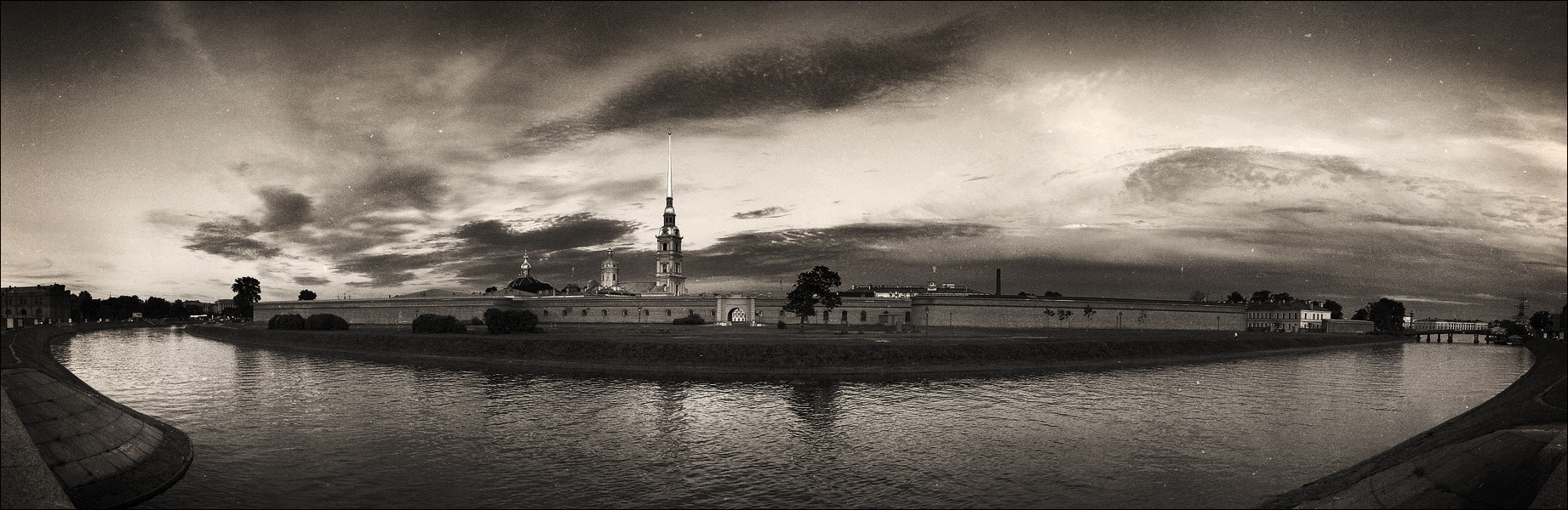 .......... Peter und Paul-Festung. Repost ..........