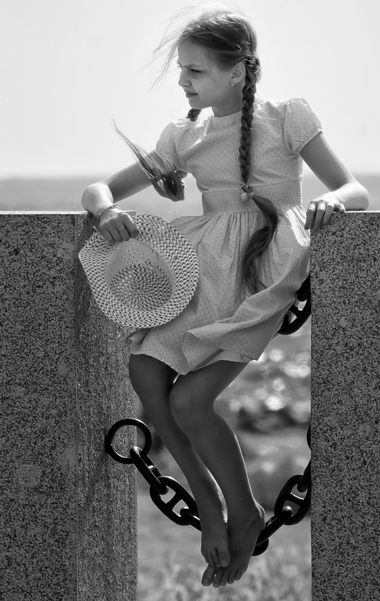 Ein Mädchen und ein Kinderspiel