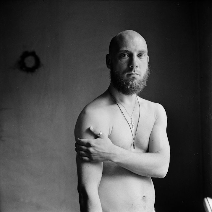 Ivan Sirin (Hochformat mit Kranz)