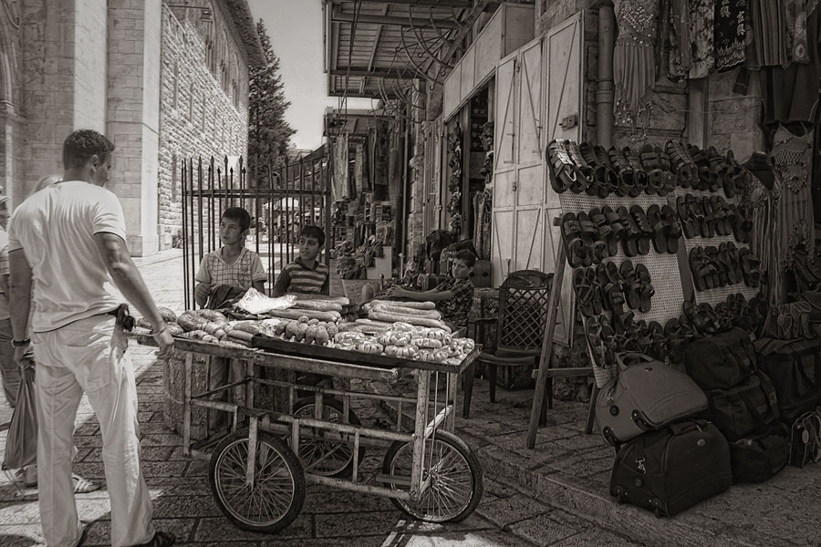 Onkel, kaufen wenigstens etwas ...