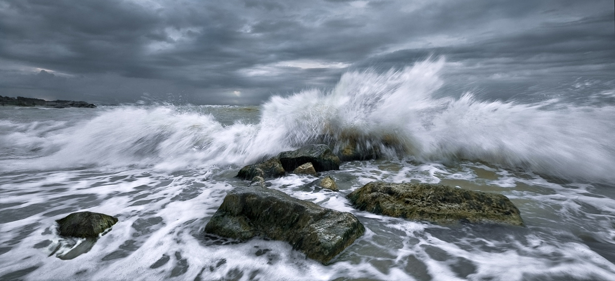 Und das Meer war von der Brandung erfüllt
