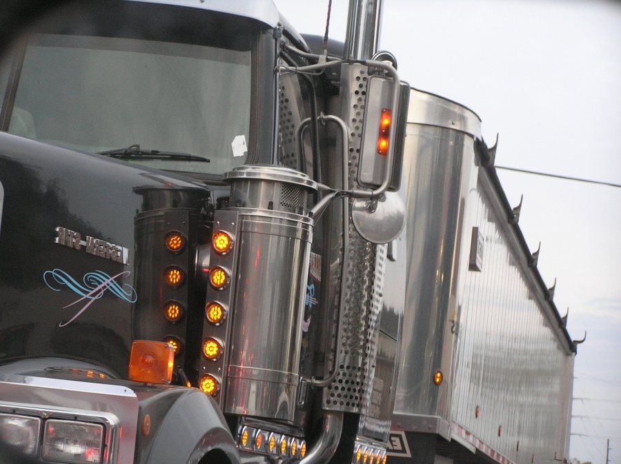 In der Seitenansicht Spiegel