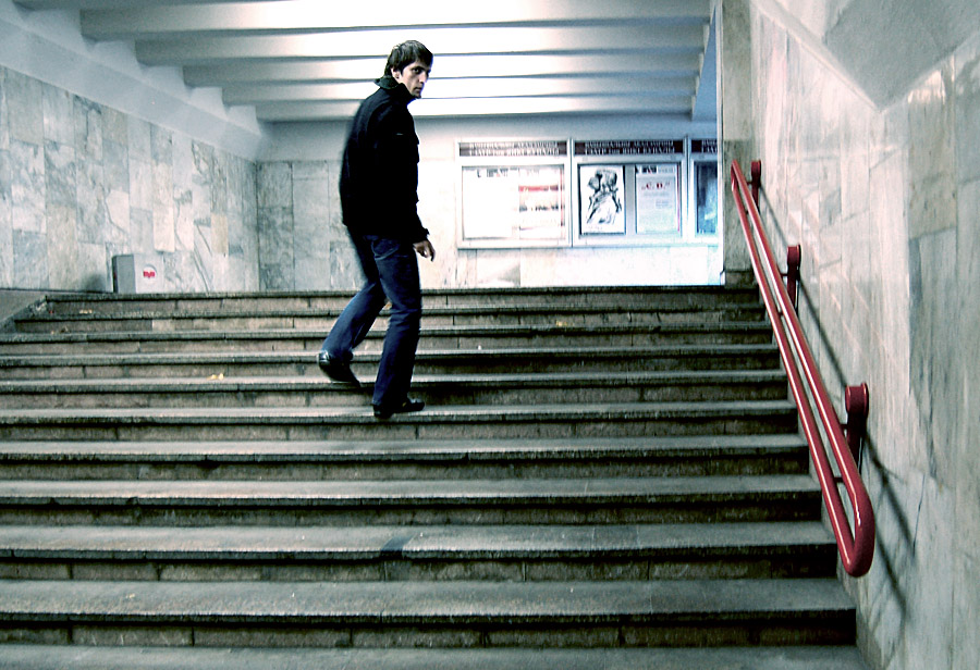 "Hey Passanten bewegen auf ..."