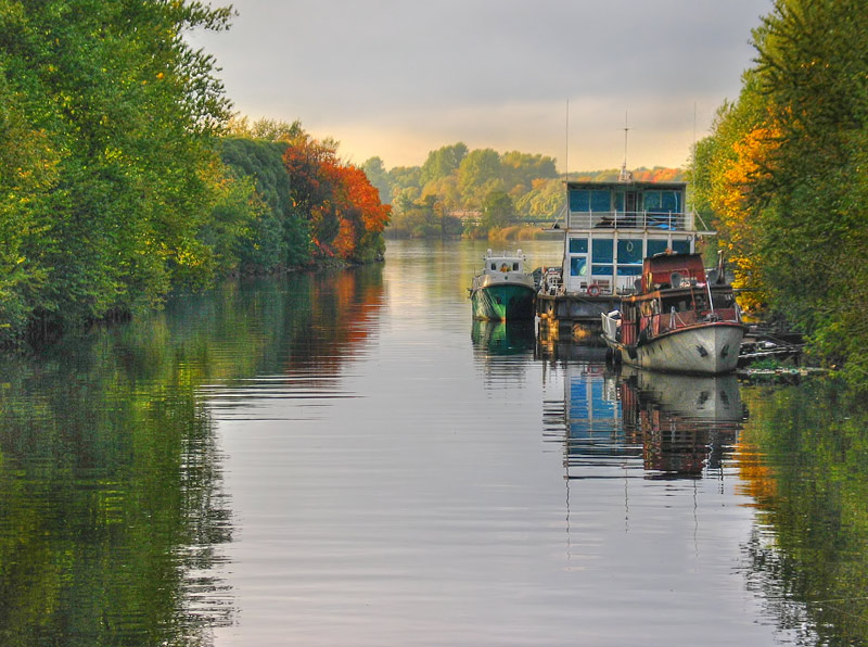 bereits mit Schiffen:) (Second Edition)
