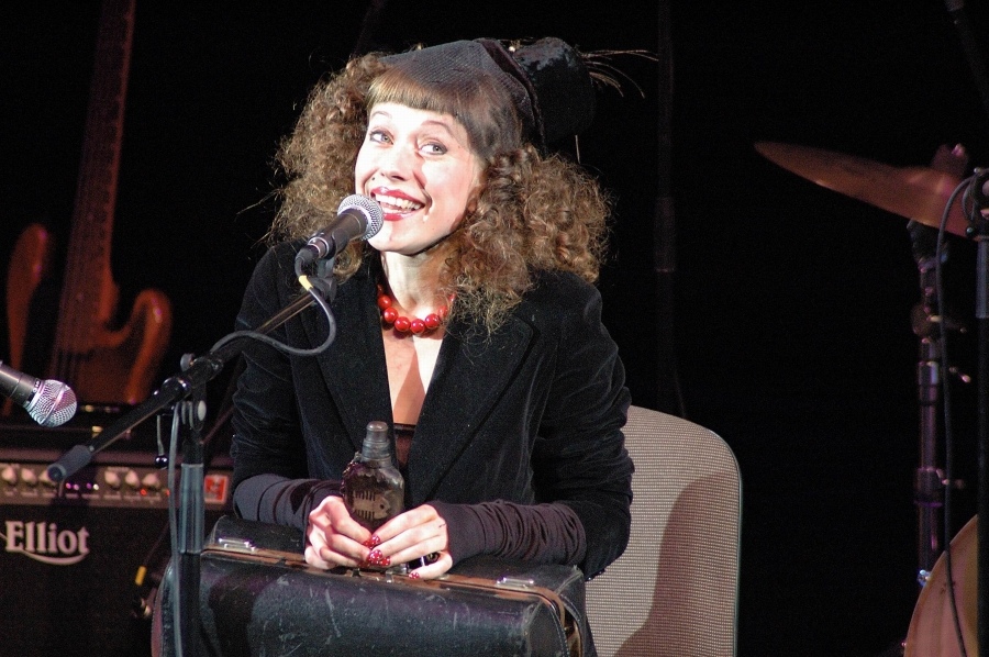 Hier ist es - Glück