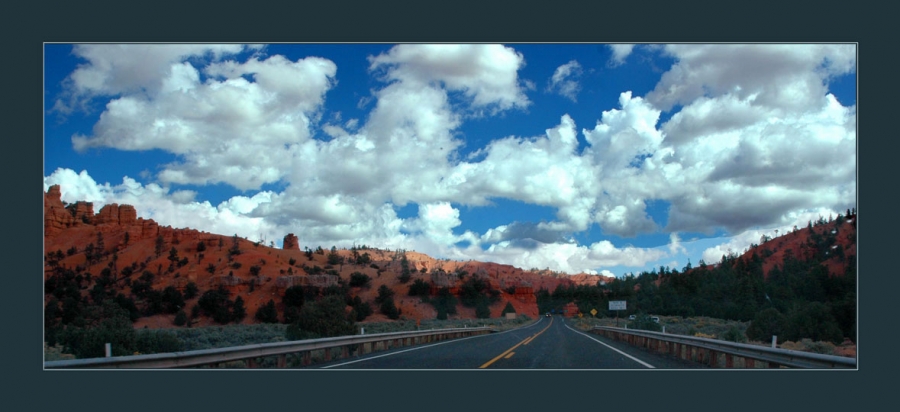 Am Eingang zum Bryce Canyon