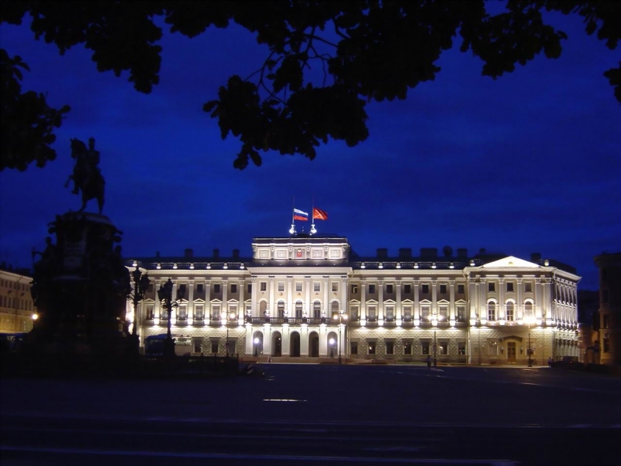 Die Gesetzgebende Versammlung von St. Petersburg