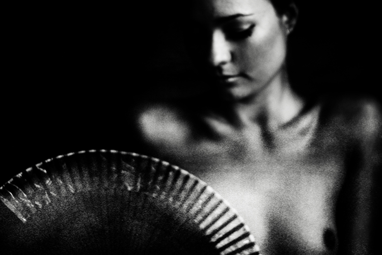 Mädchen mit dem Fächer