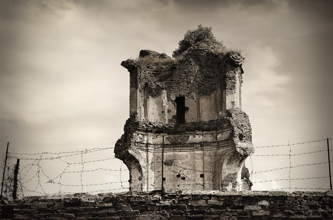 ... hinter der Mauer