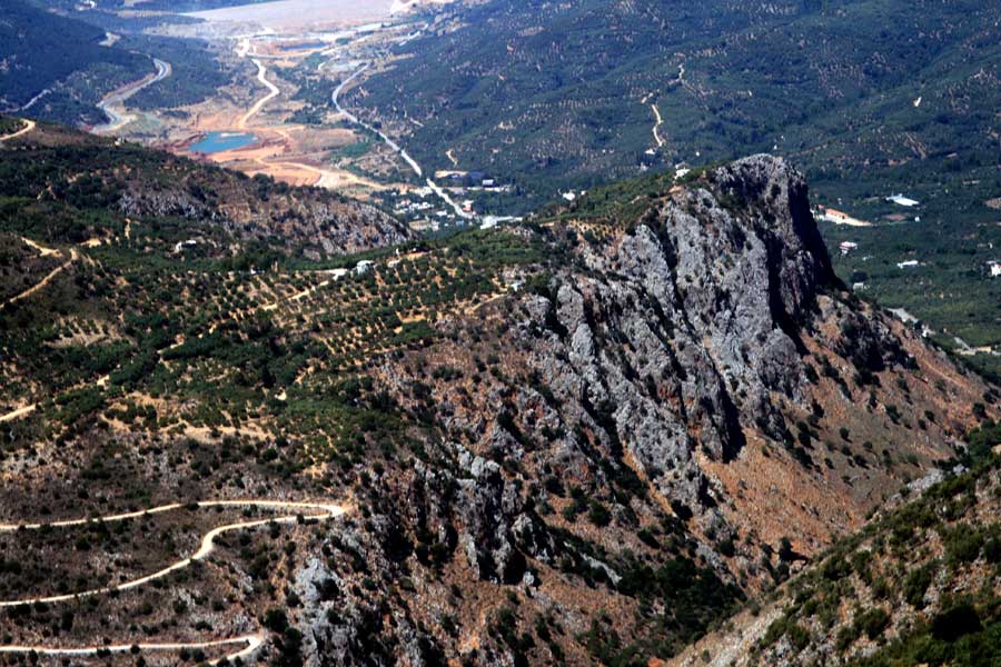 Entlang der Serpentinen