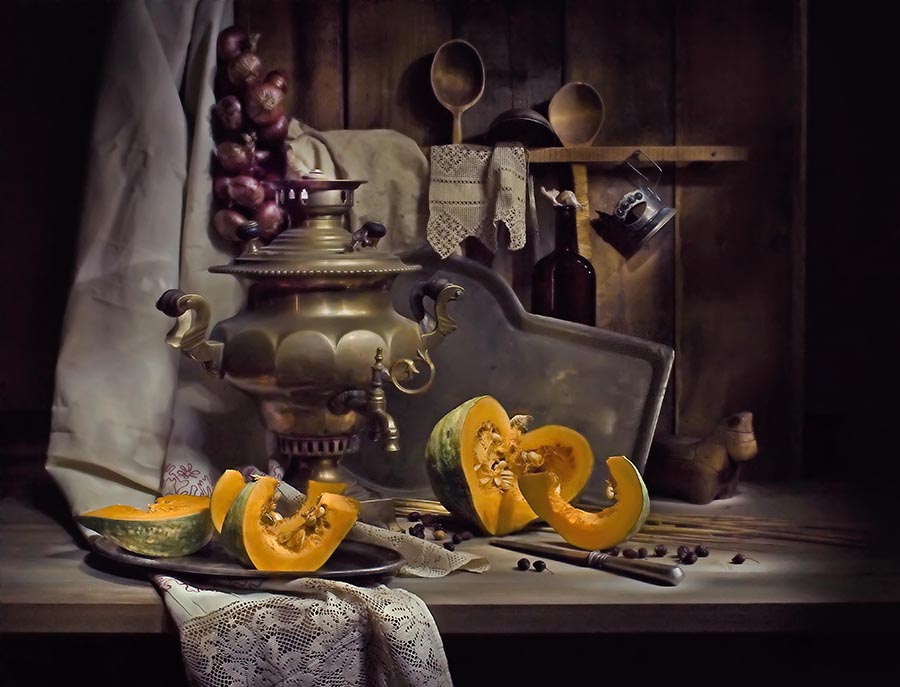 Stilleben mit Samowar.