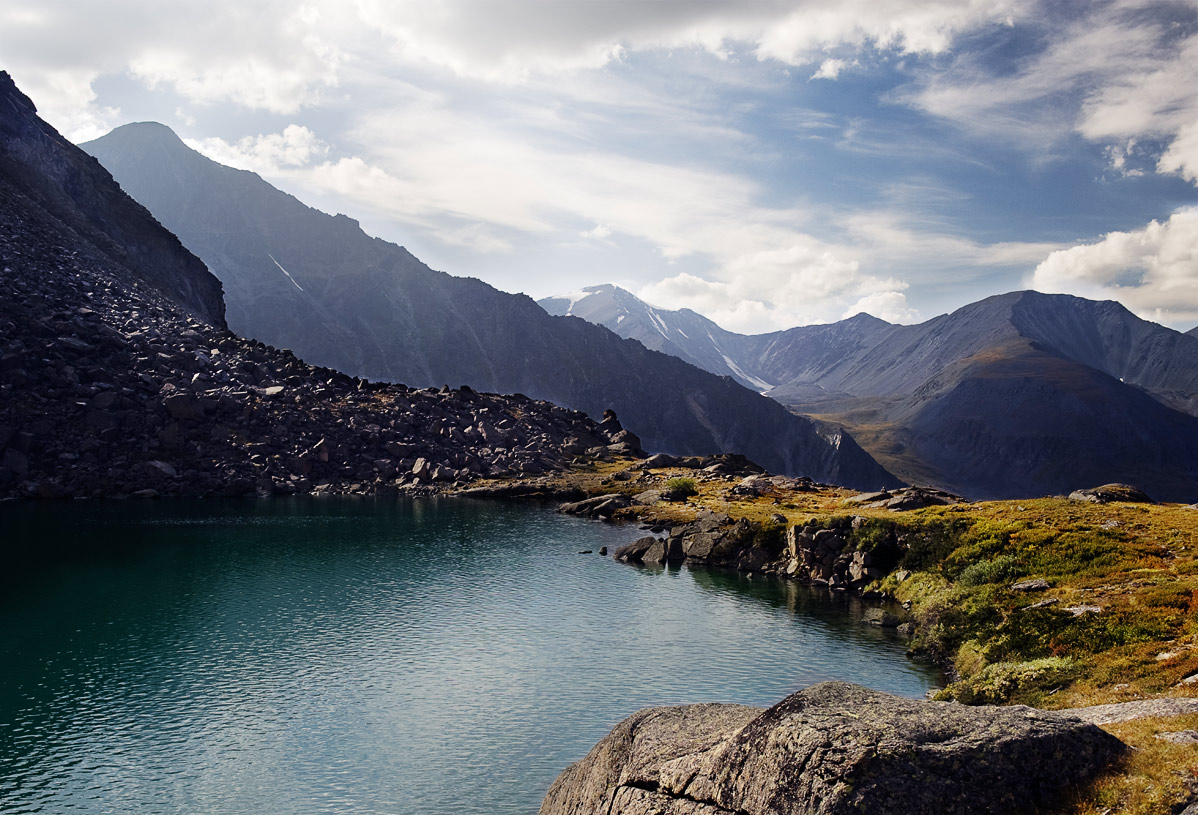 Lake Mountain Geister
