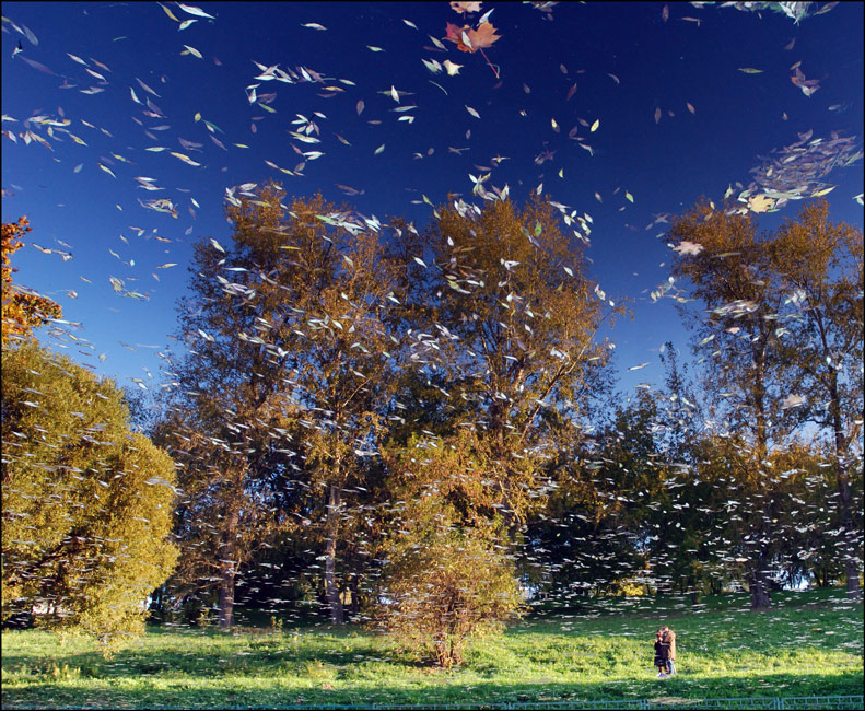 Zwei unter bodenlosen Himmel