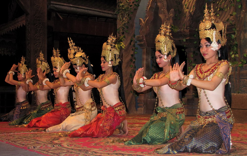 "Wir schwören, ihr treu zu ihren Frauen!"