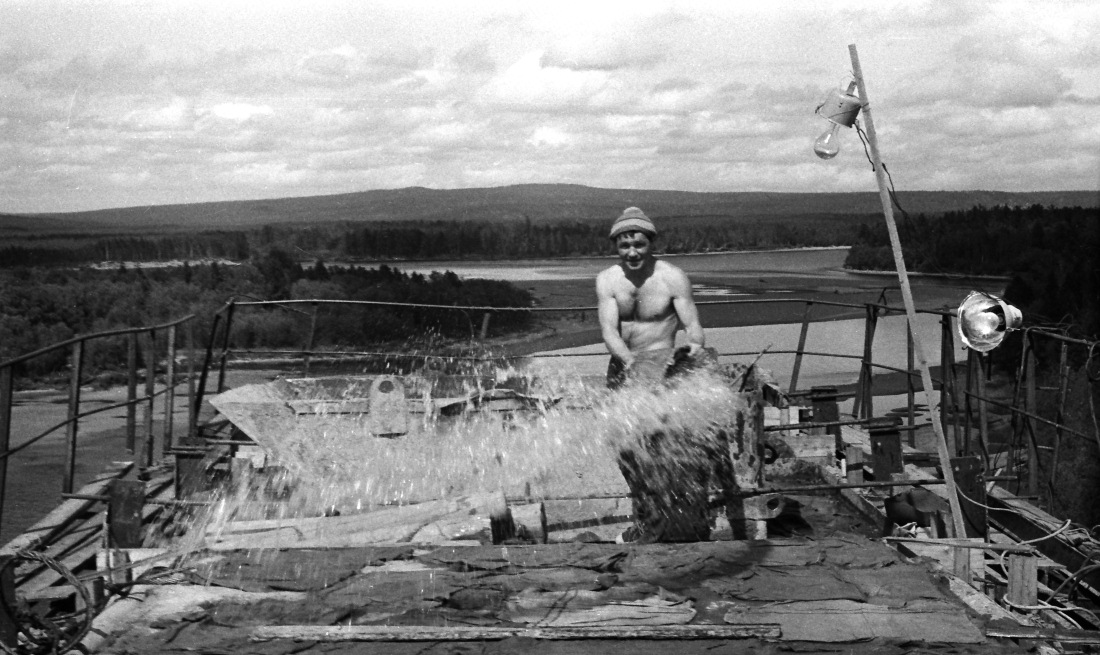 "... Ein Zeichen, 37 Meter ..."