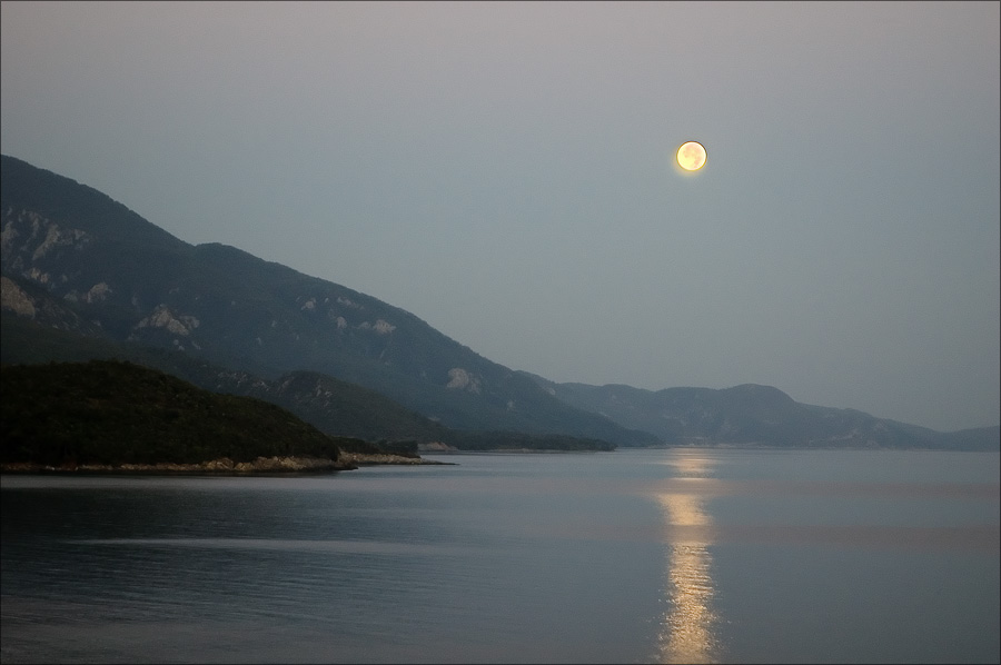 Schauen Sie ... Was der Mond ...